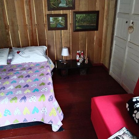 Tarragona Hostal Santa Rosa de Cabal Room photo